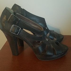 Black strappy heels, 9.5